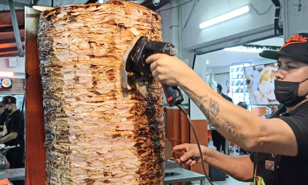 La Cortadora de carne - Cliente - El Pastor del Rica