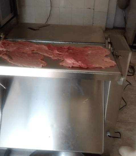 maquina_fileteadora-3